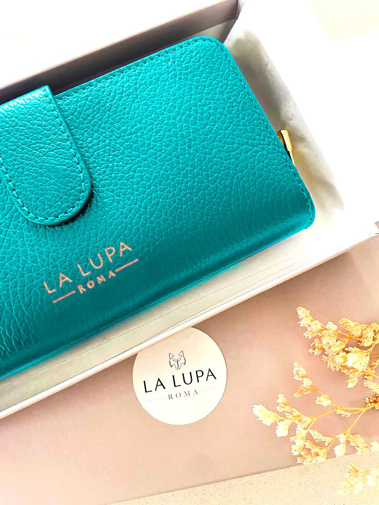 Eva Large Turquoise Italian Leather wallet by LA LUPA / Close up detail